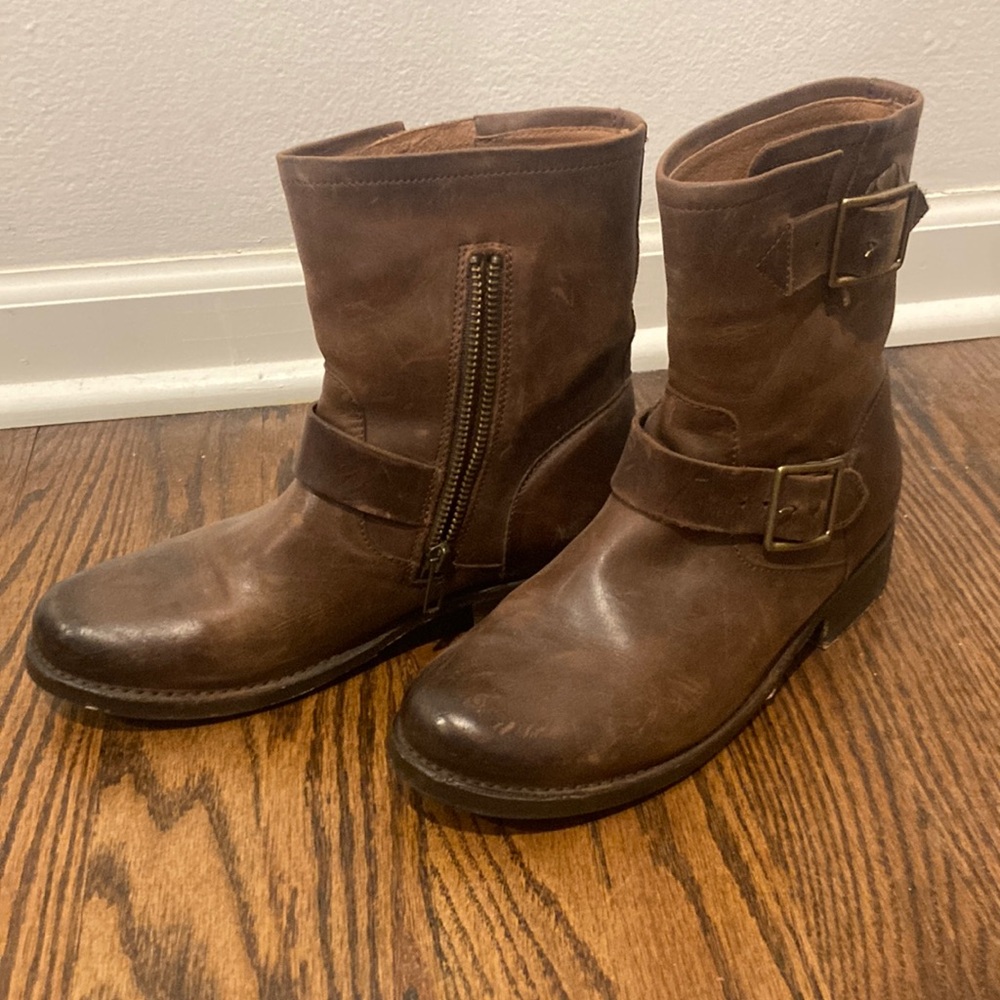 Frye Vicky Engineer Boots, leather, female size 6.5